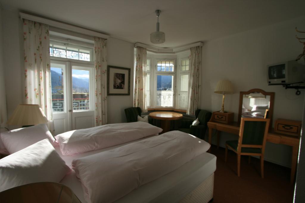 Hotel Alpina Davos Zimmer foto